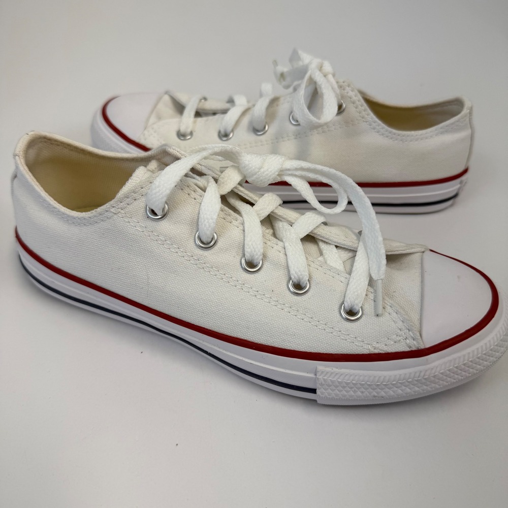 Converse Chuck Taylor All Star Low Top White Canvas Youth Sneakers Size 3
